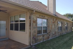 bastrop-residential-window-cleaning-01